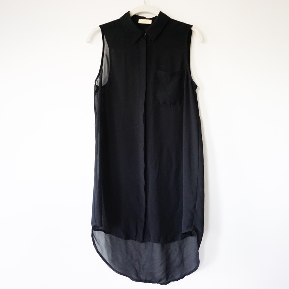 NORDSTOM / Lush Brand | Sleeveless Button Up Top